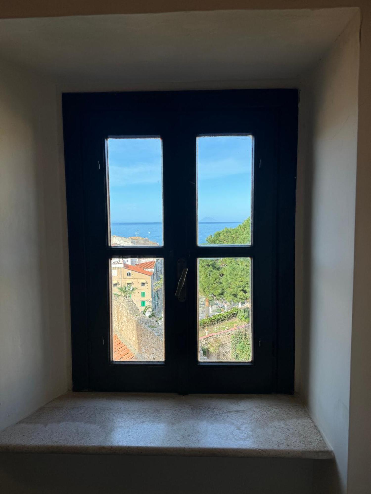 B&B Rivellini Tropea Exterior photo