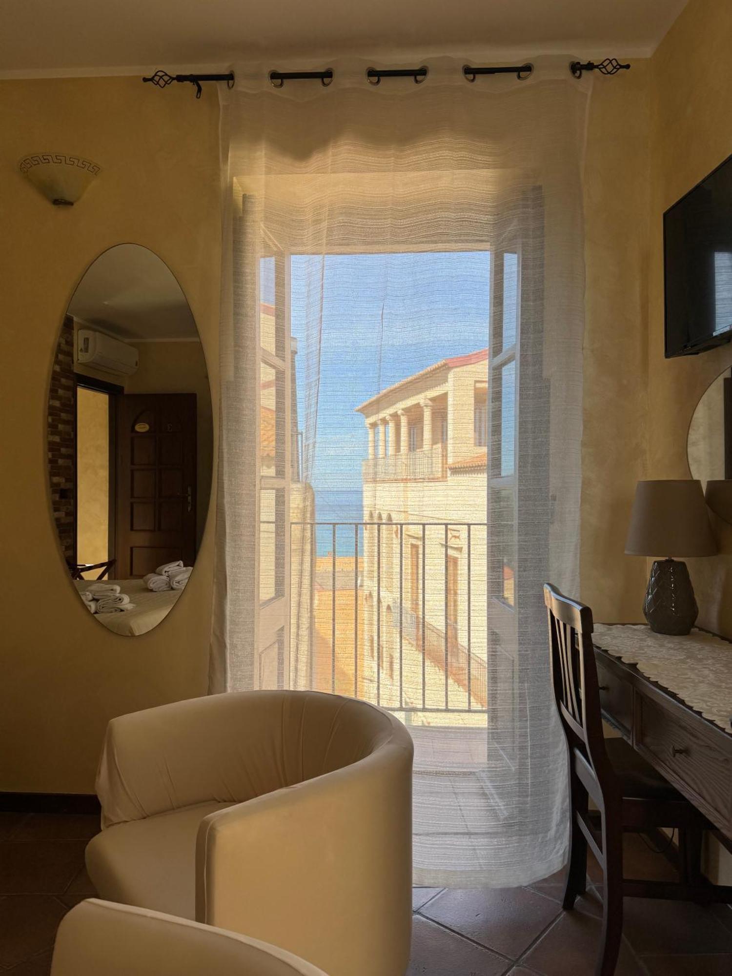 B&B Rivellini Tropea Exterior photo