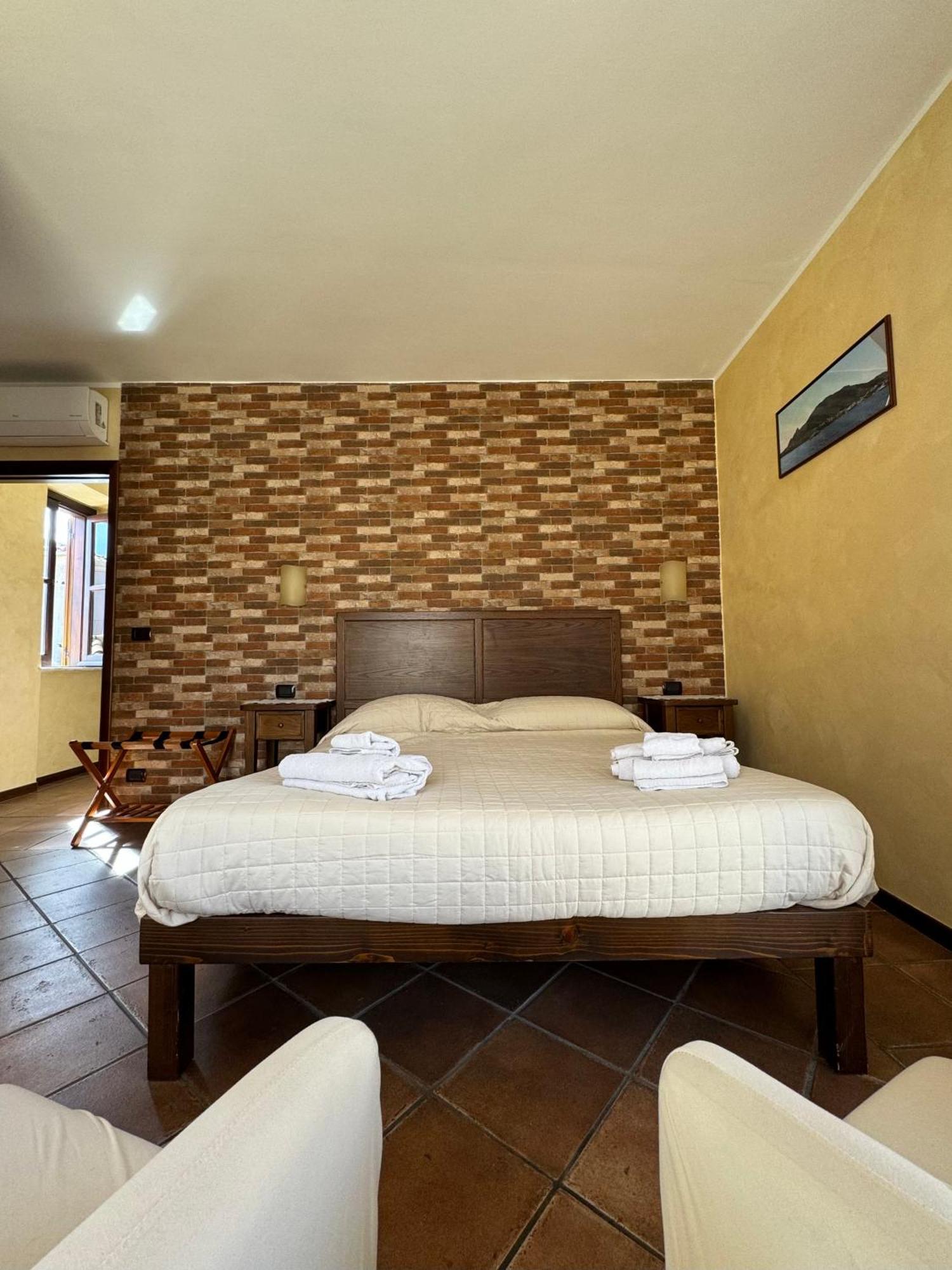 B&B Rivellini Tropea Exterior photo