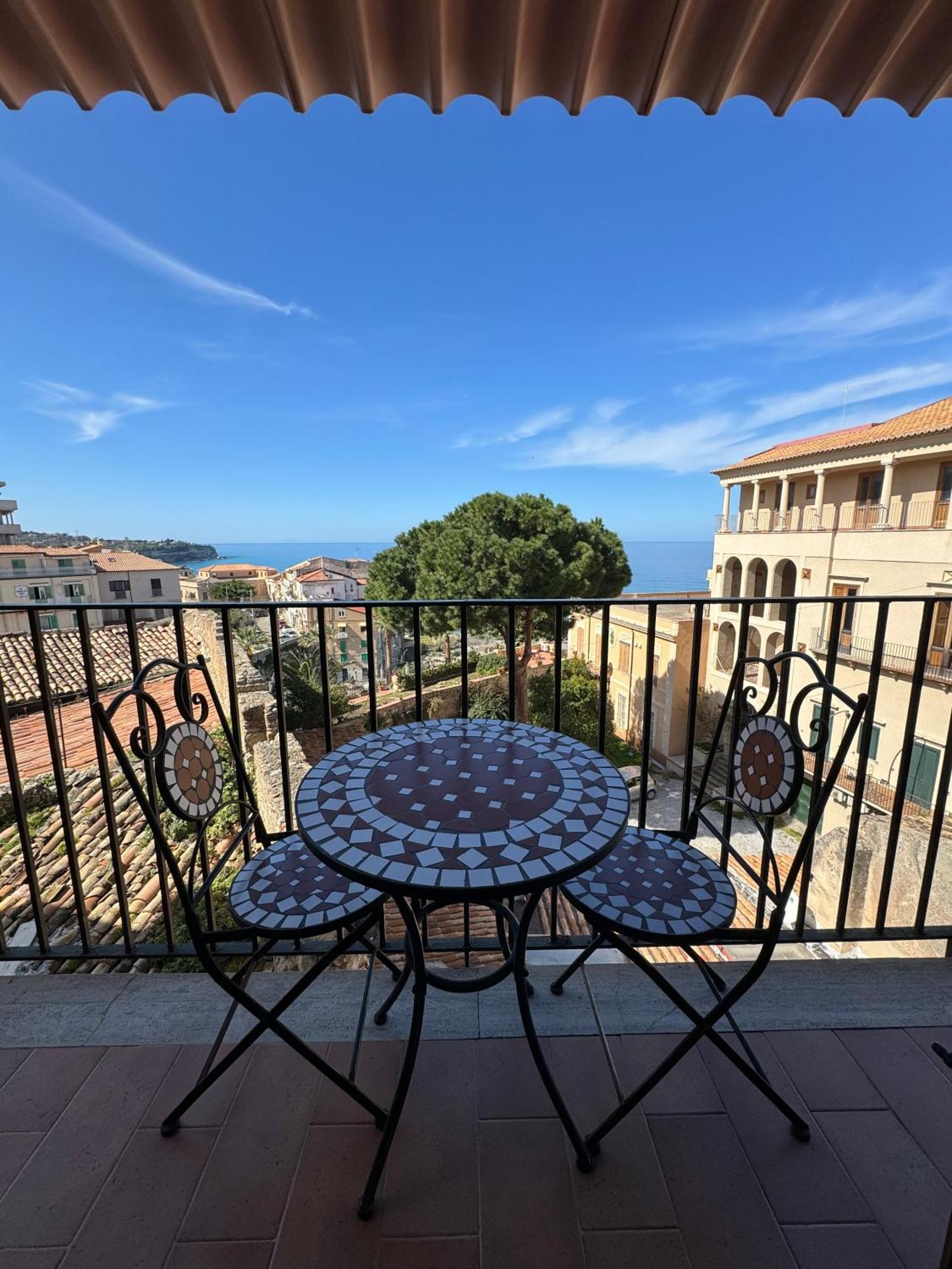 B&B Rivellini Tropea Exterior photo