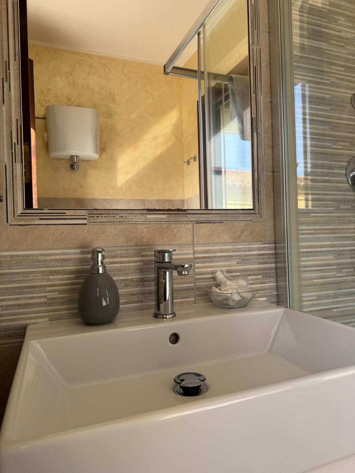 B&B Rivellini Tropea Exterior photo