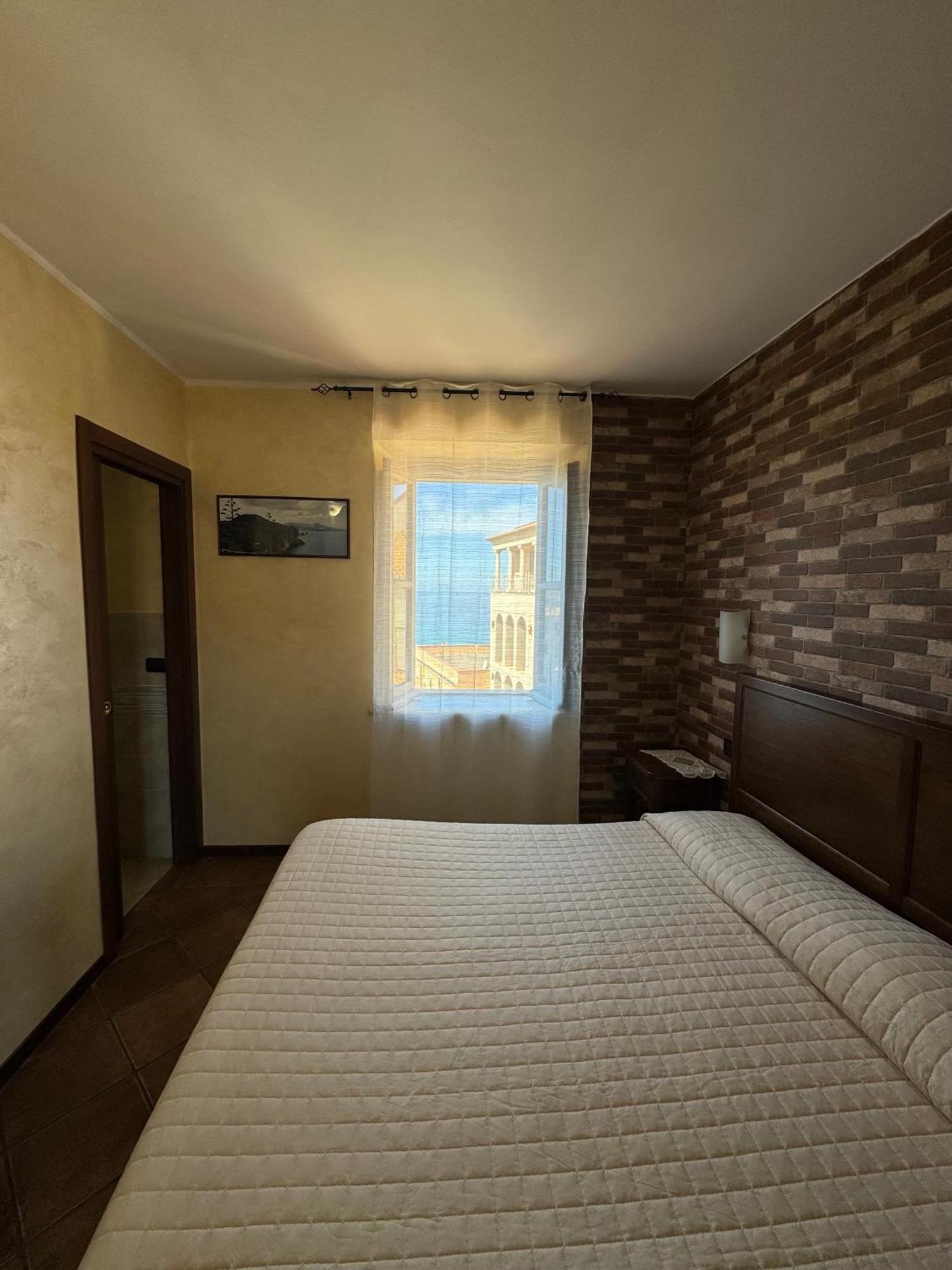 B&B Rivellini Tropea Exterior photo