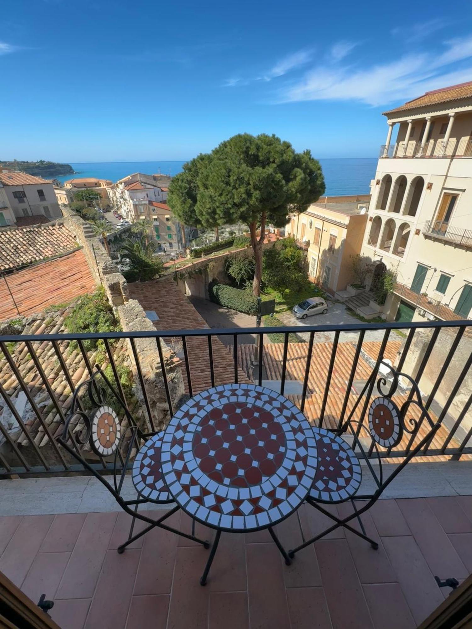 B&B Rivellini Tropea Exterior photo