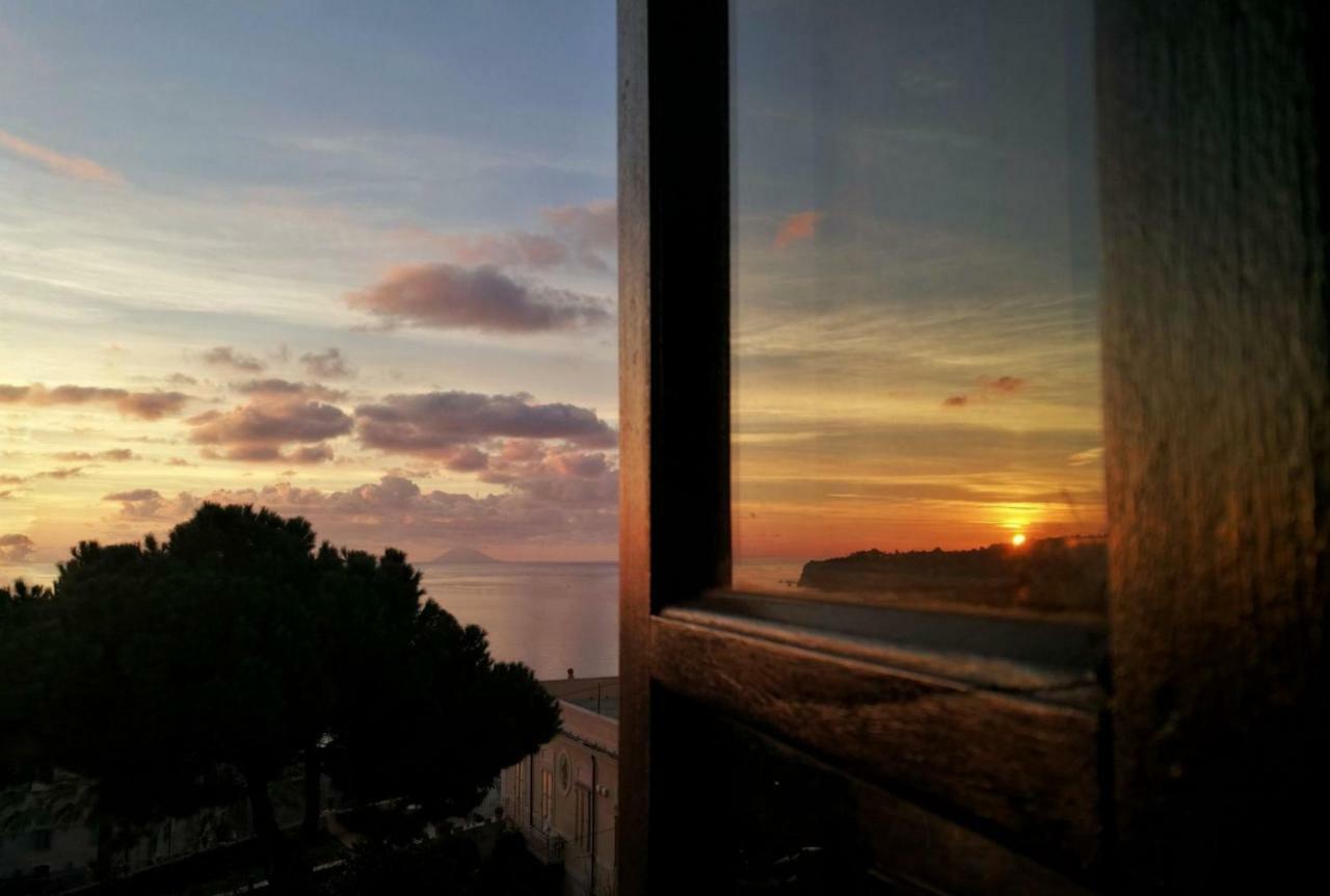B&B Rivellini Tropea Exterior photo