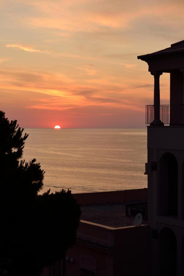 B&B Rivellini Tropea Exterior photo